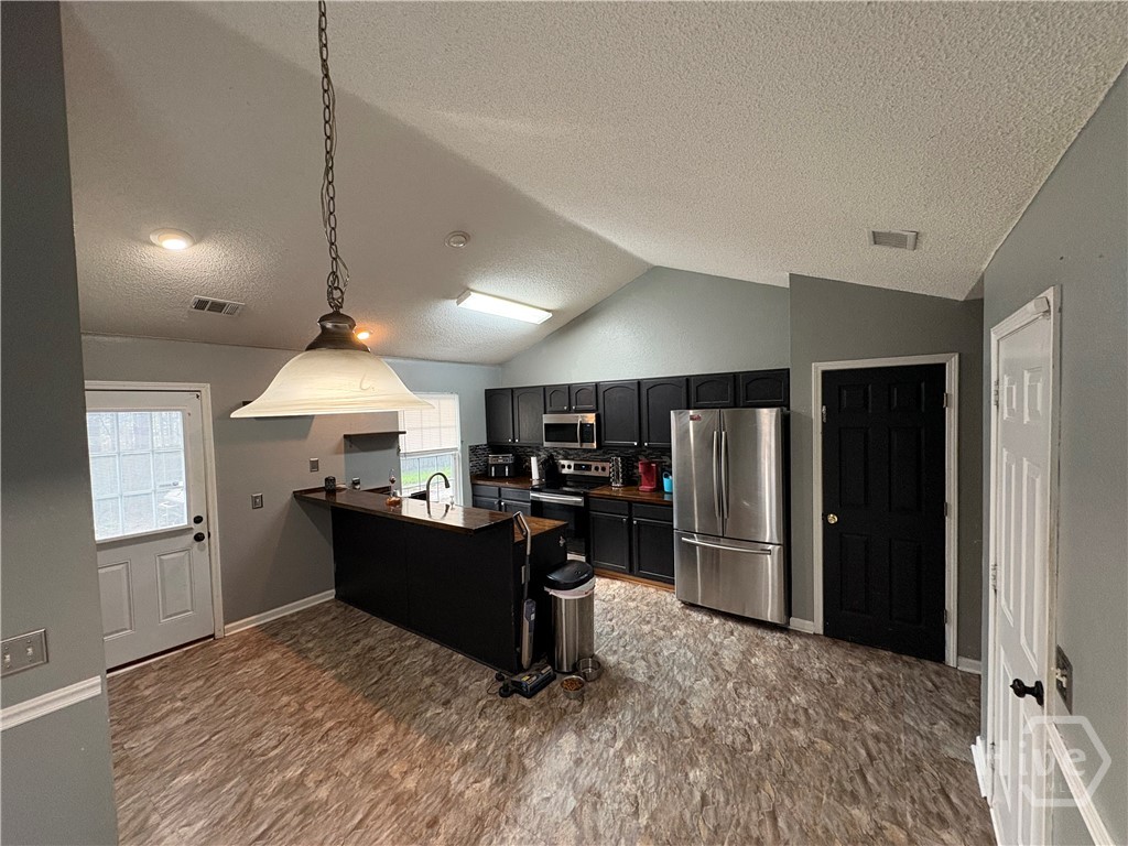 487 Shadowbrook Circle Springfield, GA 31329 - Photo 8 of 25