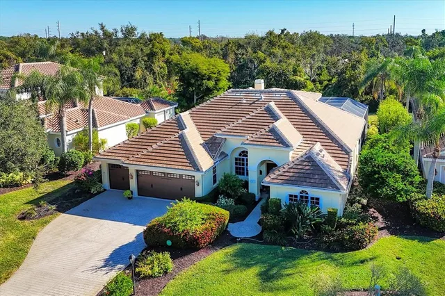 $895,000 | 6923 Cumberland Terrace, University Park, FL 34201