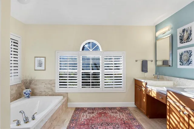 $895,000 | 6923 Cumberland Terrace, University Park, FL 34201