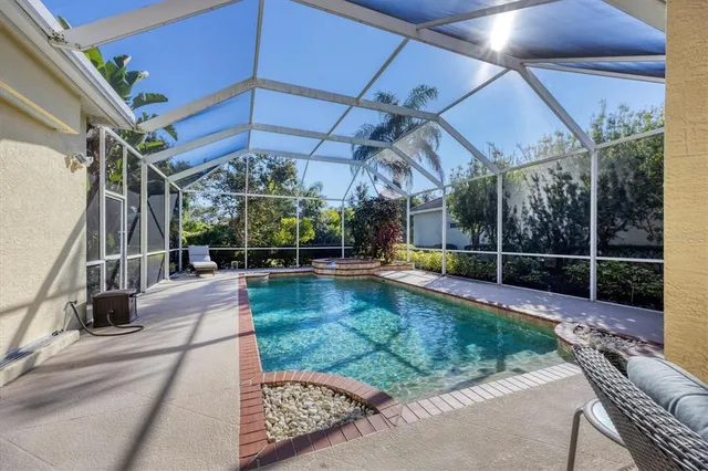$895,000 | 6923 Cumberland Terrace, University Park, FL 34201
