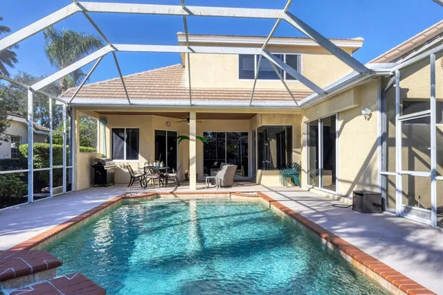 $895,000 | 6923 Cumberland Terrace, University Park, FL 34201