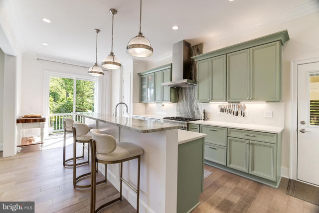 $1,905,000 | 6631 Tucker Avenue, McLean, VA 22101