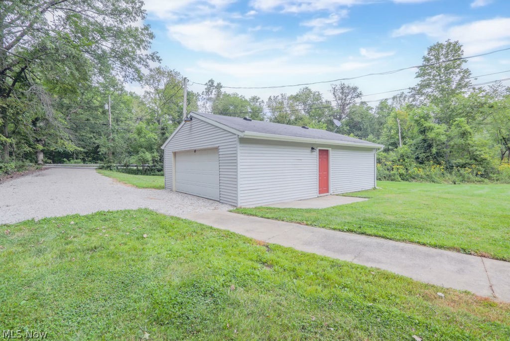 6429 Russia Road Oberlin, OH 44074 - Photo 10 of 50