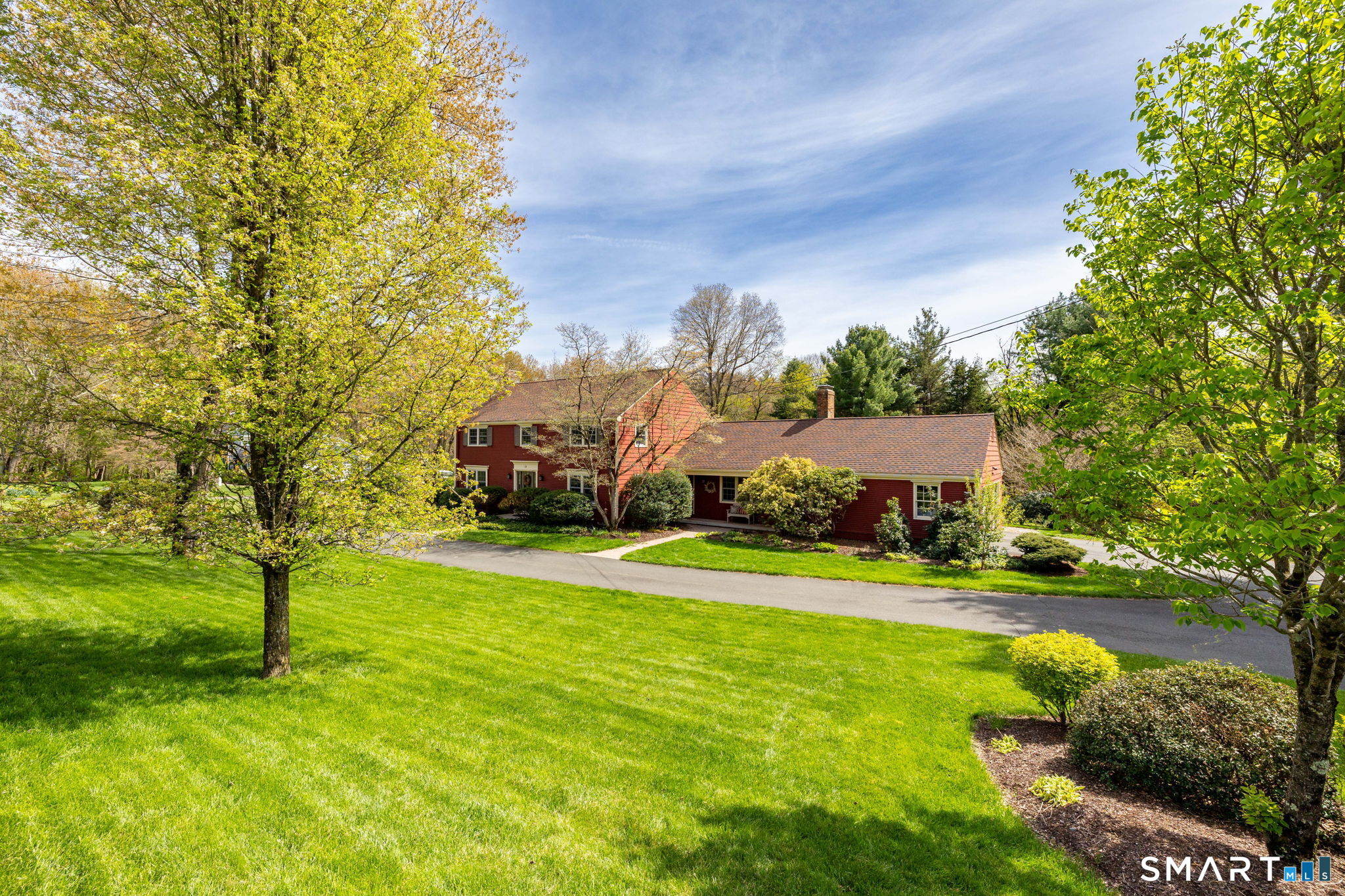 13 Cedar Hill Road Simsbury, CT 06092 - Photo 4 of 11