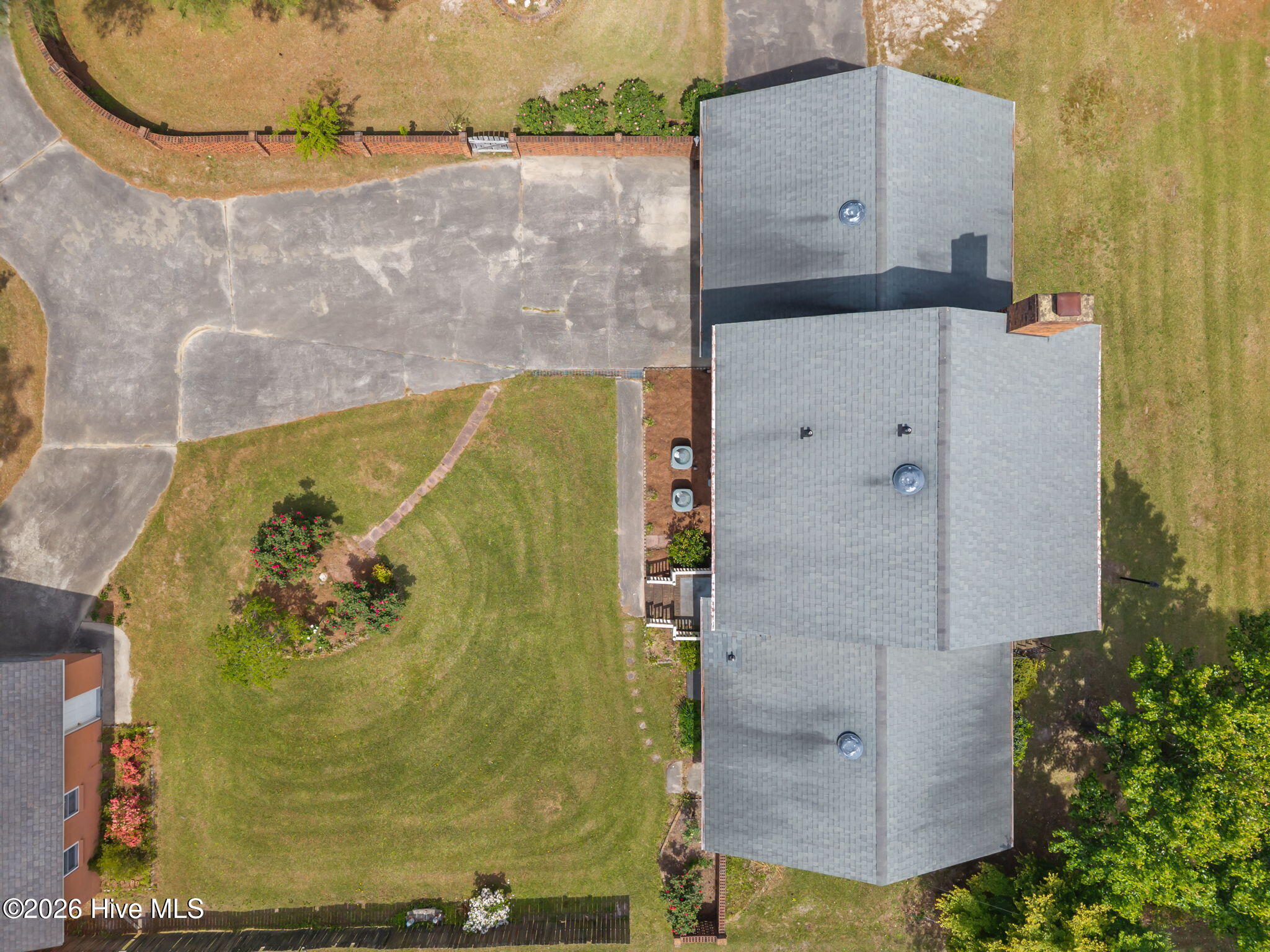 3014 Rouse Road Kinston, NC 28504 - Photo 45 of 54 45-web-or-mls-DJI_20260409132537_0035_D