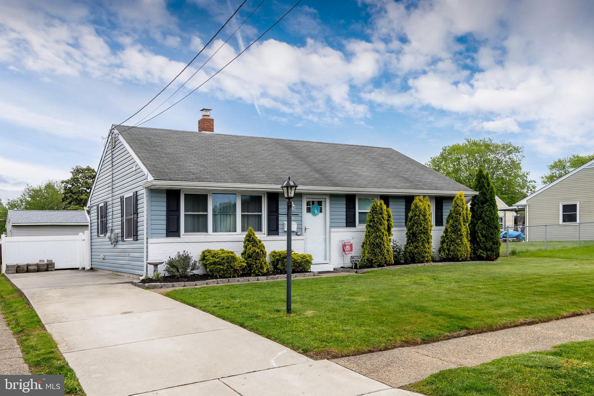 447 Flanders Road Bellmawr, NJ 08031 - Photo 2 of 16 Exterior Front