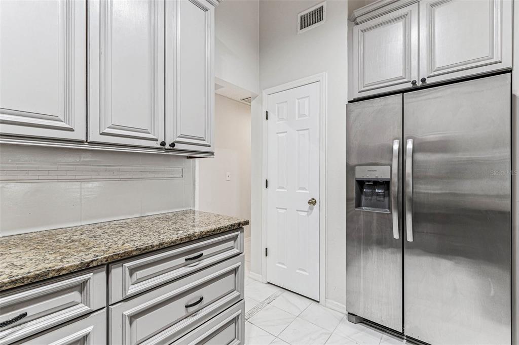 7206 Ridgeport Drive Tampa, FL 33647 - Photo 12 of 78