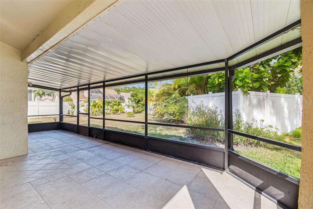 7206 Ridgeport Drive Tampa, FL 33647 - Photo 4 of 78