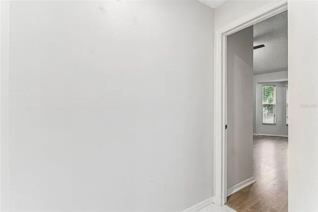 $2,600 | 7206 Ridgeport Drive, Tampa, FL 33647