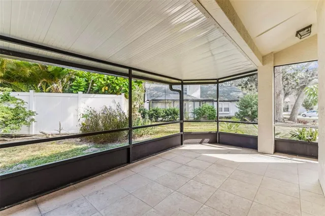 $2,600 | 7206 Ridgeport Drive, Tampa, FL 33647