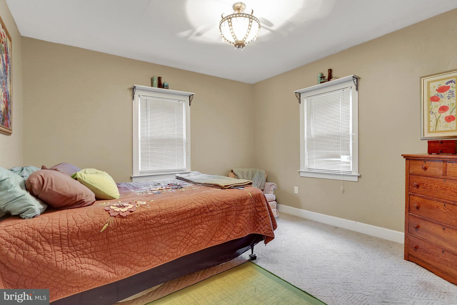 13 Rutherford Road Harrisburg, PA 17109 - Photo 11 of 25 Gallery Image 11