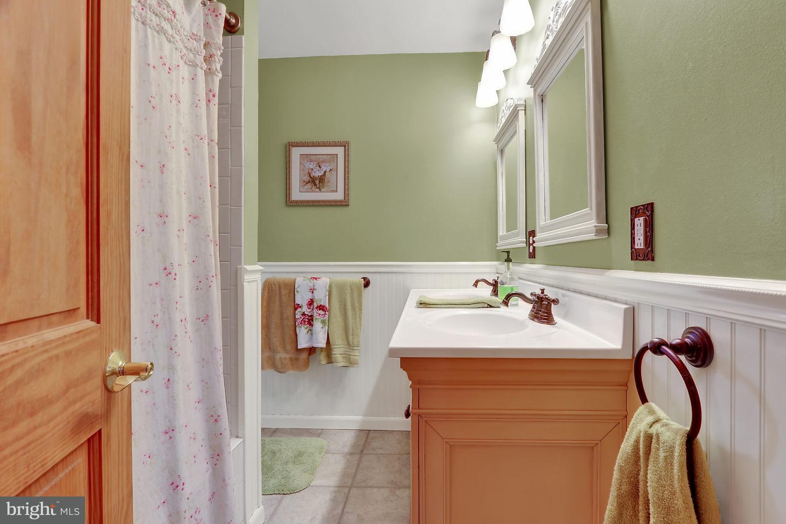 13 Rutherford Road Harrisburg, PA 17109 - Photo 10 of 25 Gallery Image 10