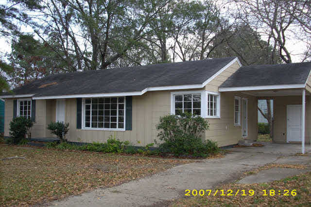 797 Raymond Road Jackson, MS 39204 - Photo 1 of 4 Photo 1
