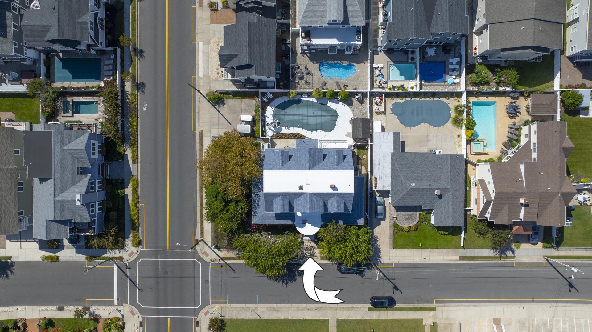 216 East Fern Road Wildwood Crest, NJ 08260 - Photo 79 of 93 an aerial view of houses with a street