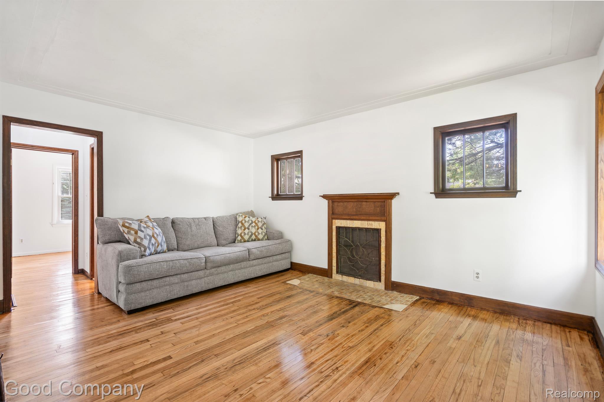 Gallery Image 6