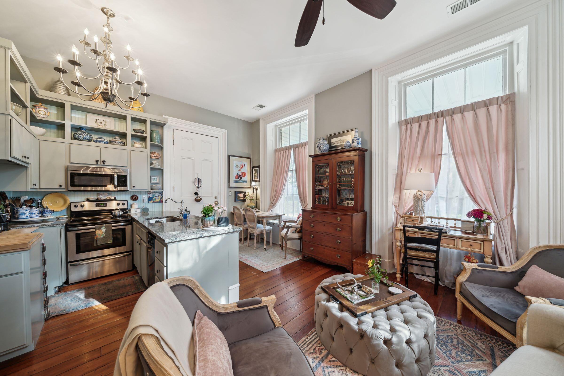 12 Bee Street, Unit A Charleston, SC 29403 - Photo 18 of 49 12BeeSt-KeenEyeMarketing-020