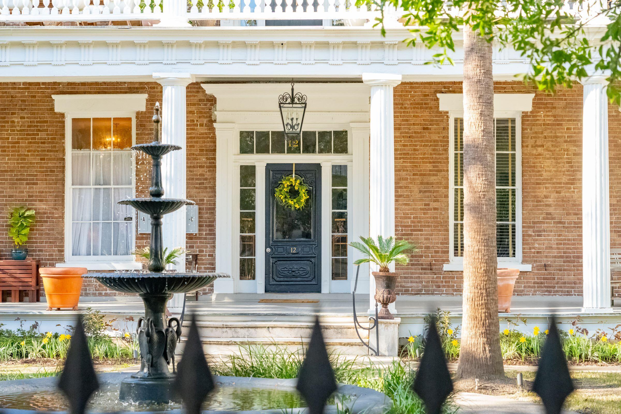 12 Bee Street, Unit A Charleston, SC 29403 - Photo 6 of 49 12BeeSt-KeenEyeMarketing-006