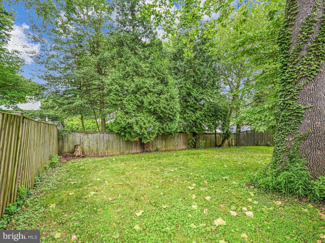 $940,000 | 1016 North Quantico Street, Arlington, VA 22205