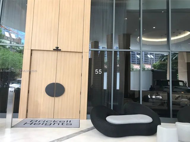 a view of a lobby area