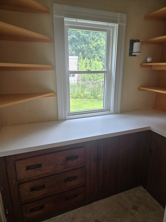 32 Hampden Street Northampton, MA 01060 - Photo 14 of 29