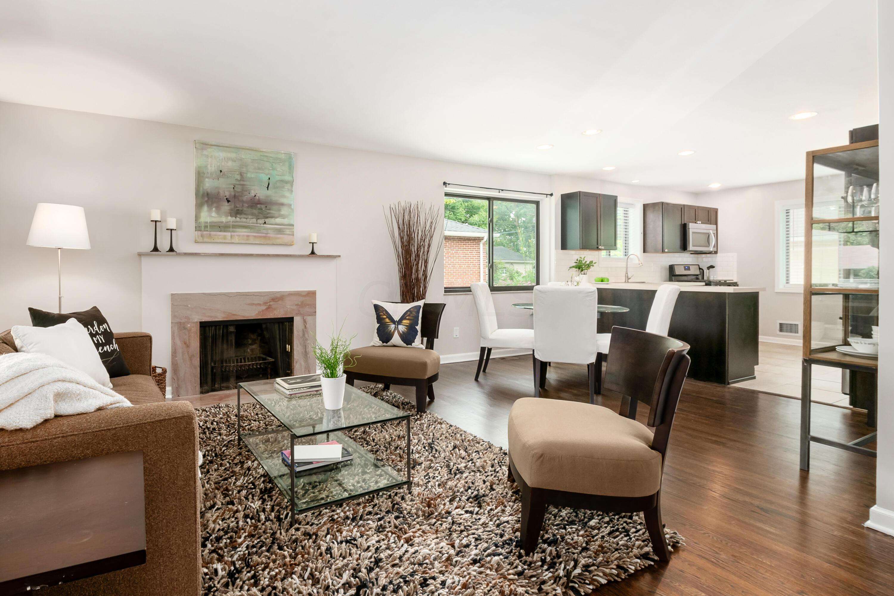 1929 Milden Road Upper Arlington, OH 43221 - Photo 6 of 36 Living Space