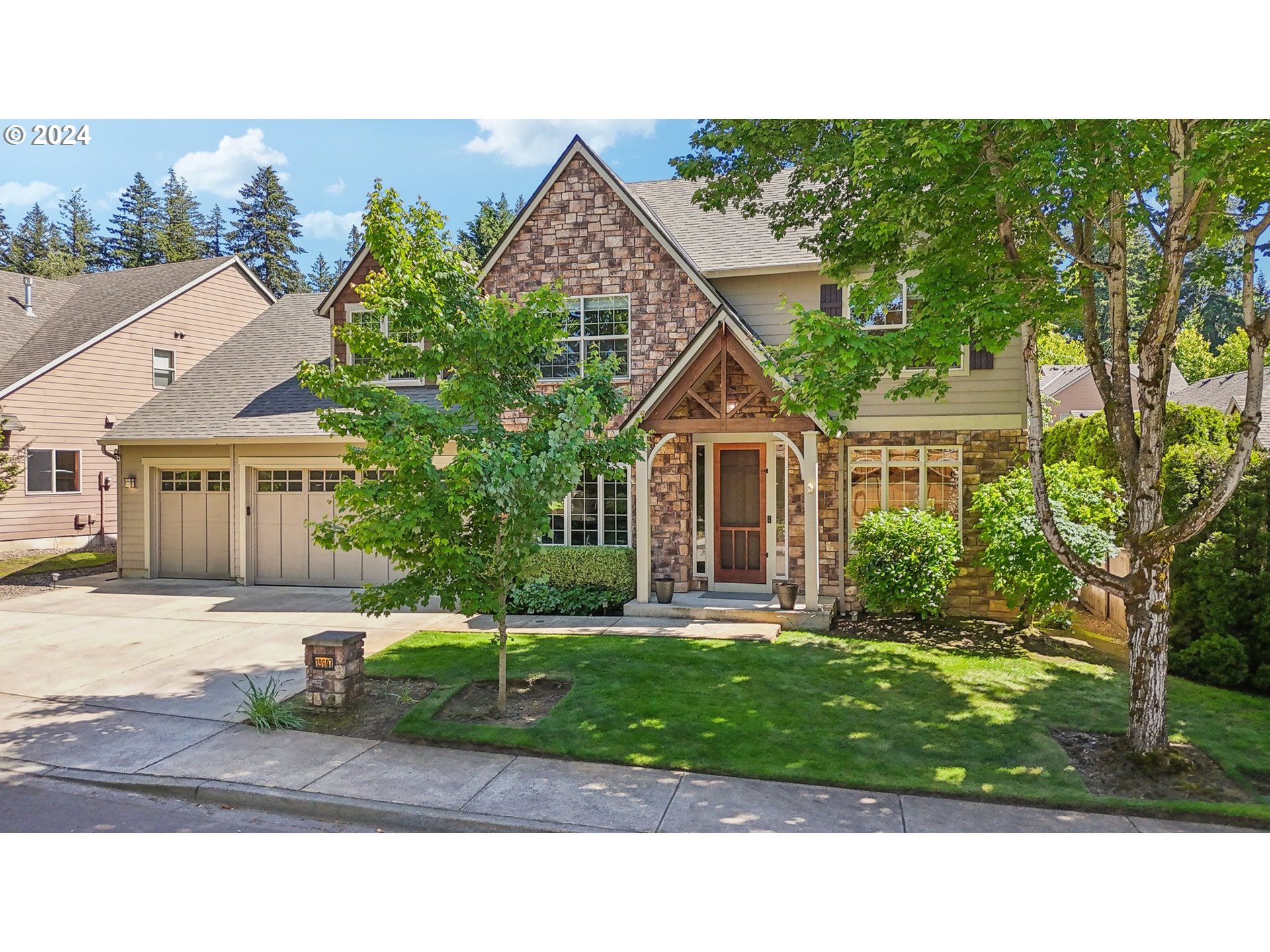 19607 Southeast 25th St