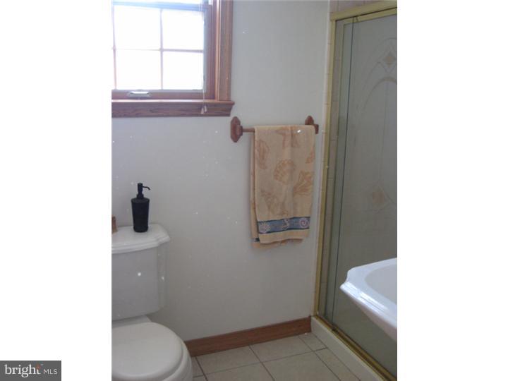 26 Ranoldo Terrace Cherry Hill, NJ 08034 - Photo 15 of 25 Master Bathroom
