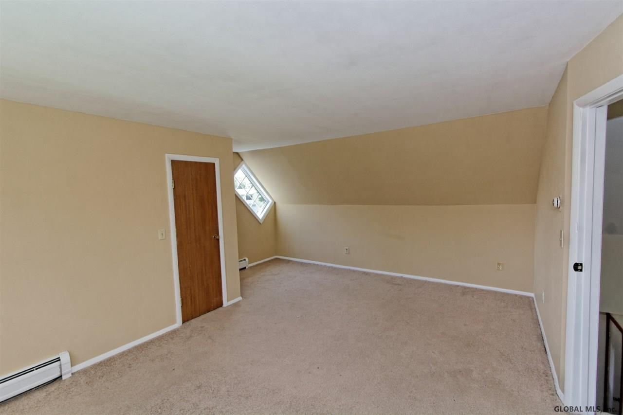 60 Meadowbrook Road Colonie, NY 12189 - Photo 14 of 21 Photo 14