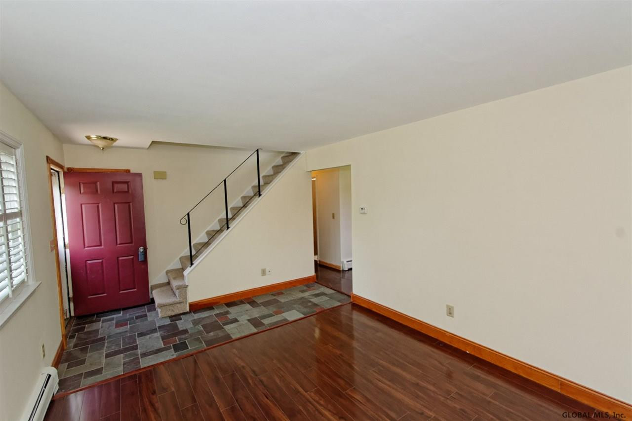 60 Meadowbrook Road Colonie, NY 12189 - Photo 5 of 21 Photo 5