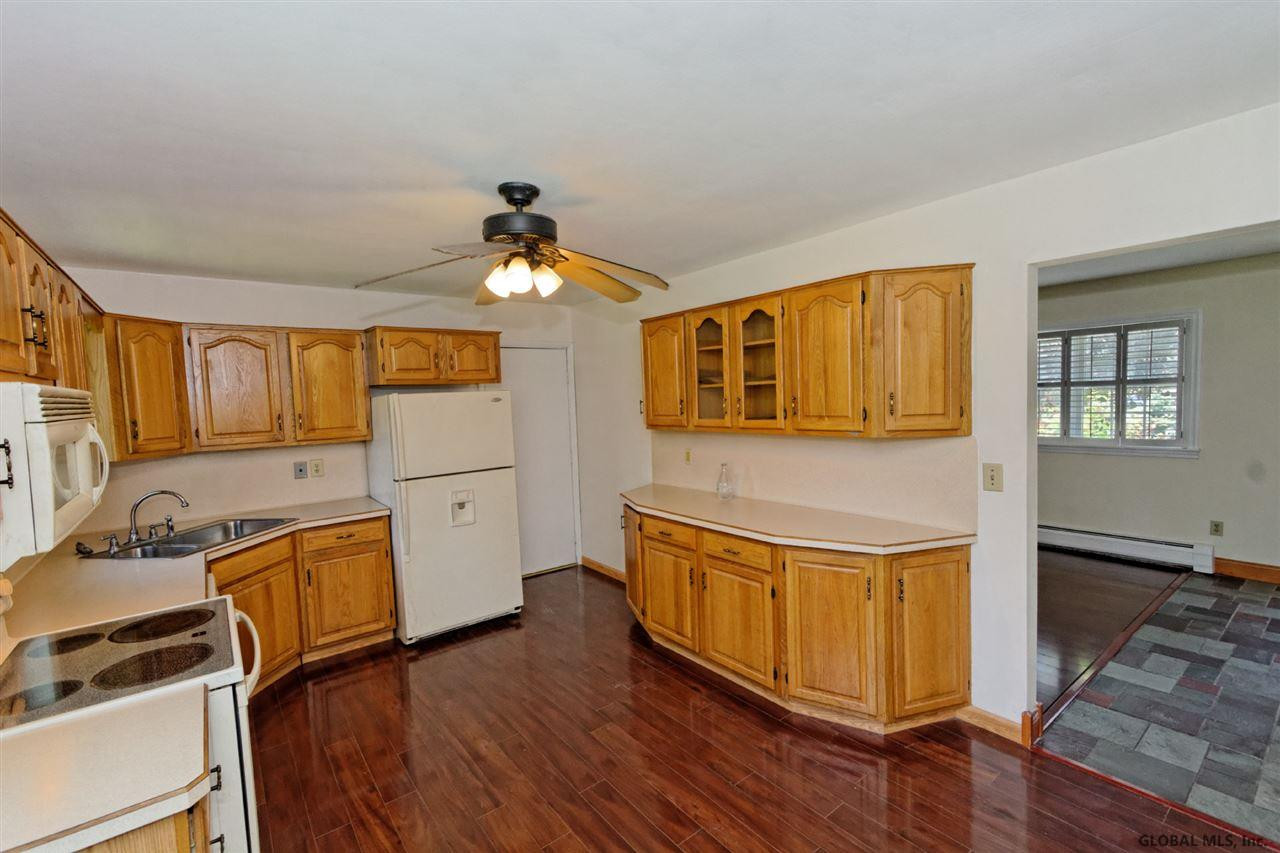 60 Meadowbrook Road Colonie, NY 12189 - Photo 7 of 21 Photo 7