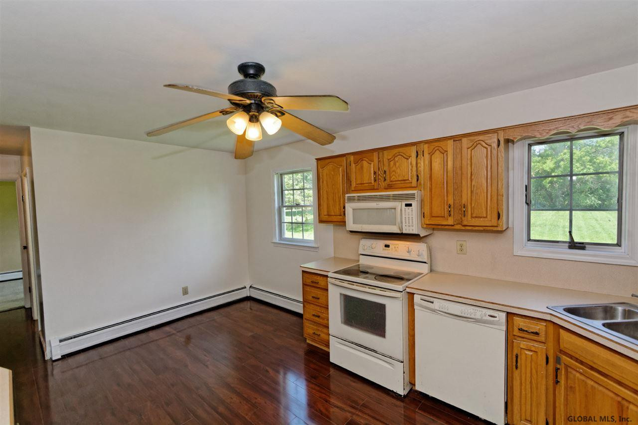 60 Meadowbrook Road Colonie, NY 12189 - Photo 9 of 21 Photo 9