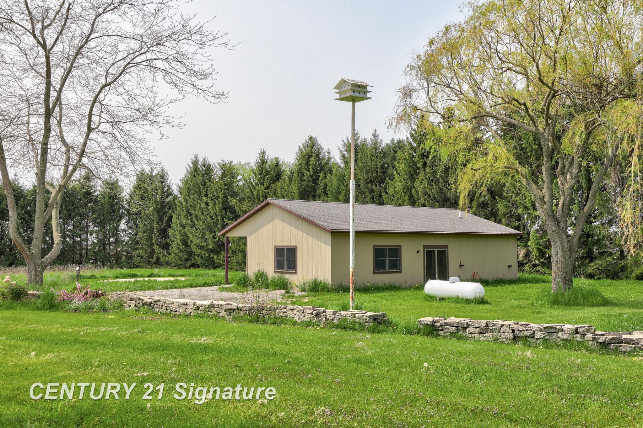 720 Pt Crescent Rd Port Port Austin, MI 48467 - Photo 39 of 79