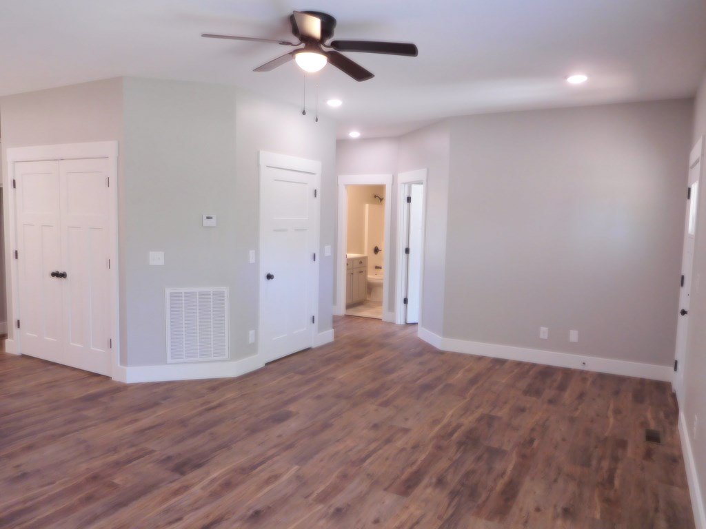 1174A Beaverdale Road Northeast Dalton, GA 30721 - Photo 8 of 20 Gallery Image 8