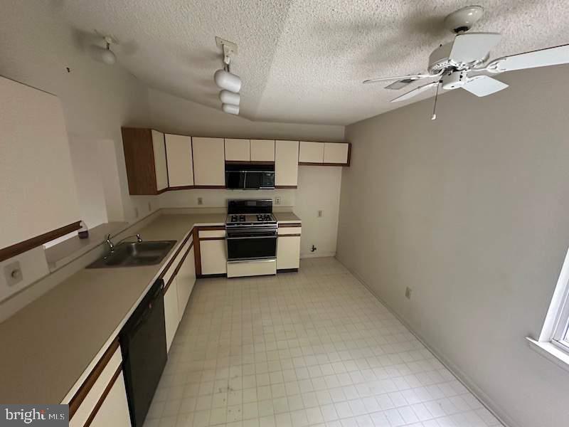 1652 Covington Road Yardley, PA 19067 - Photo 5 of 5