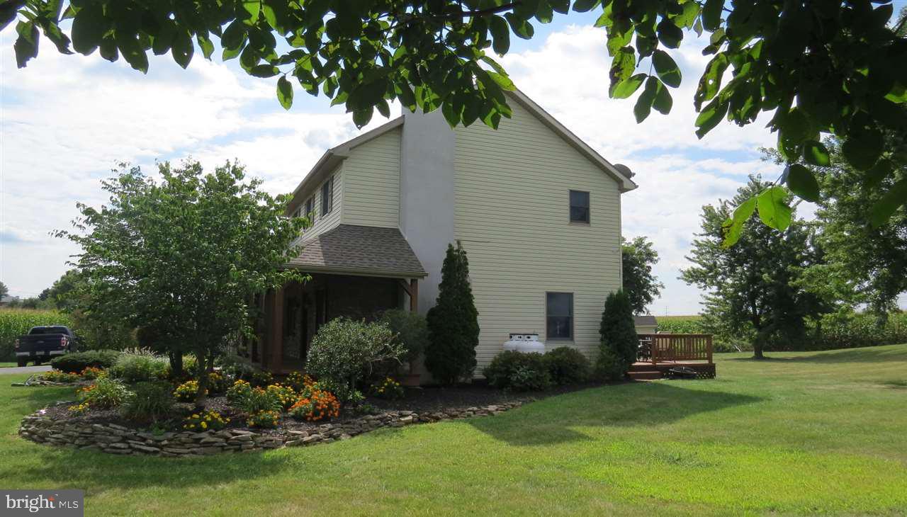 644 Old Commons Road Windsor, PA 17366 - Photo 3 of 17