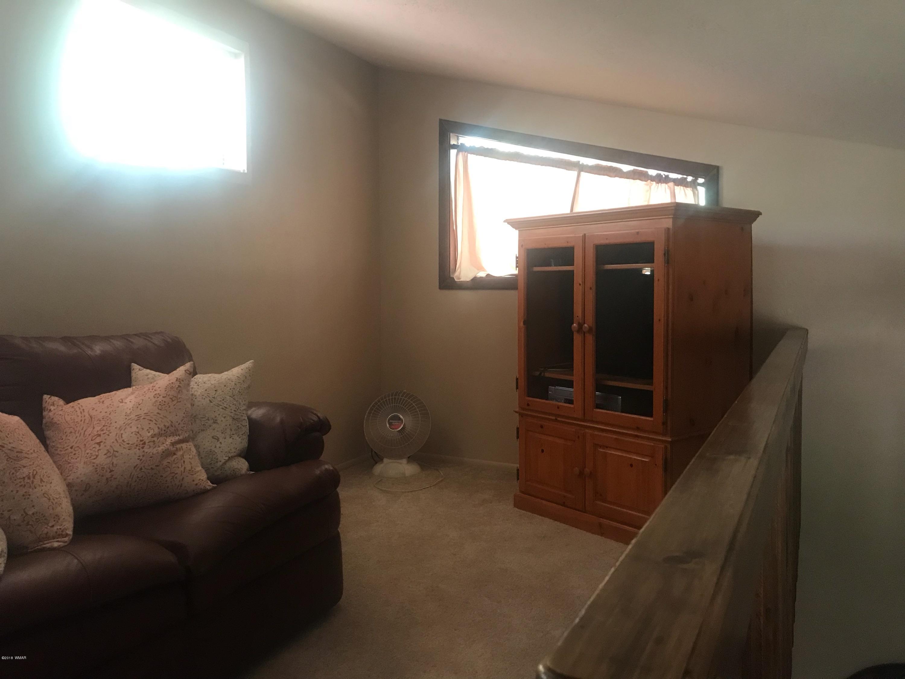 1557 East Rim Road Pinetop, AZ 85935 - Photo 15 of 27 Gallery Image 15