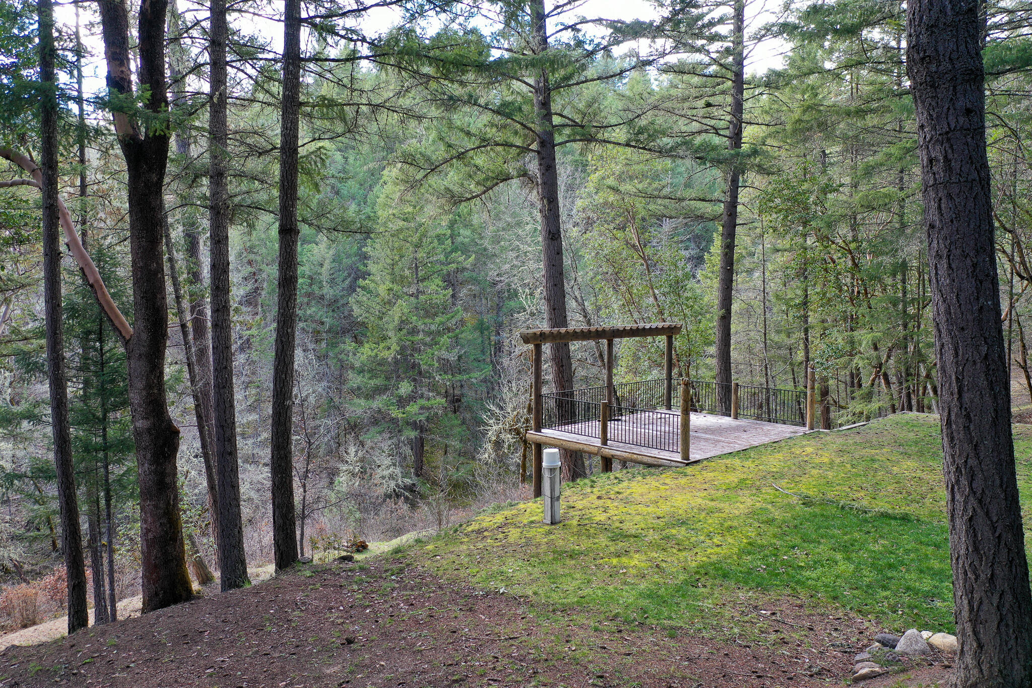 2675 Long Branch Road Eagle Point, OR 97524 - Photo 29 of 37 DJI_0986