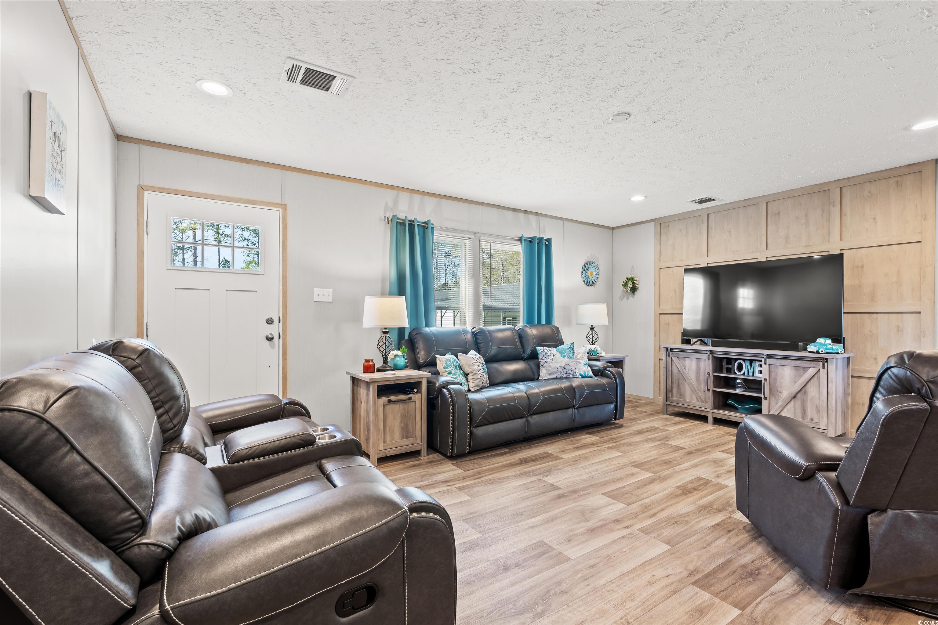 5432 Juniper Bay Road Conway, SC 29527 - Photo 6 of 40 Gallery Image 6