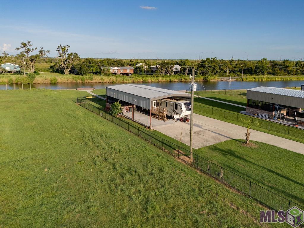 1721 Dr Beatrous Road Theriot, LA 70397 - Photo 14 of 40