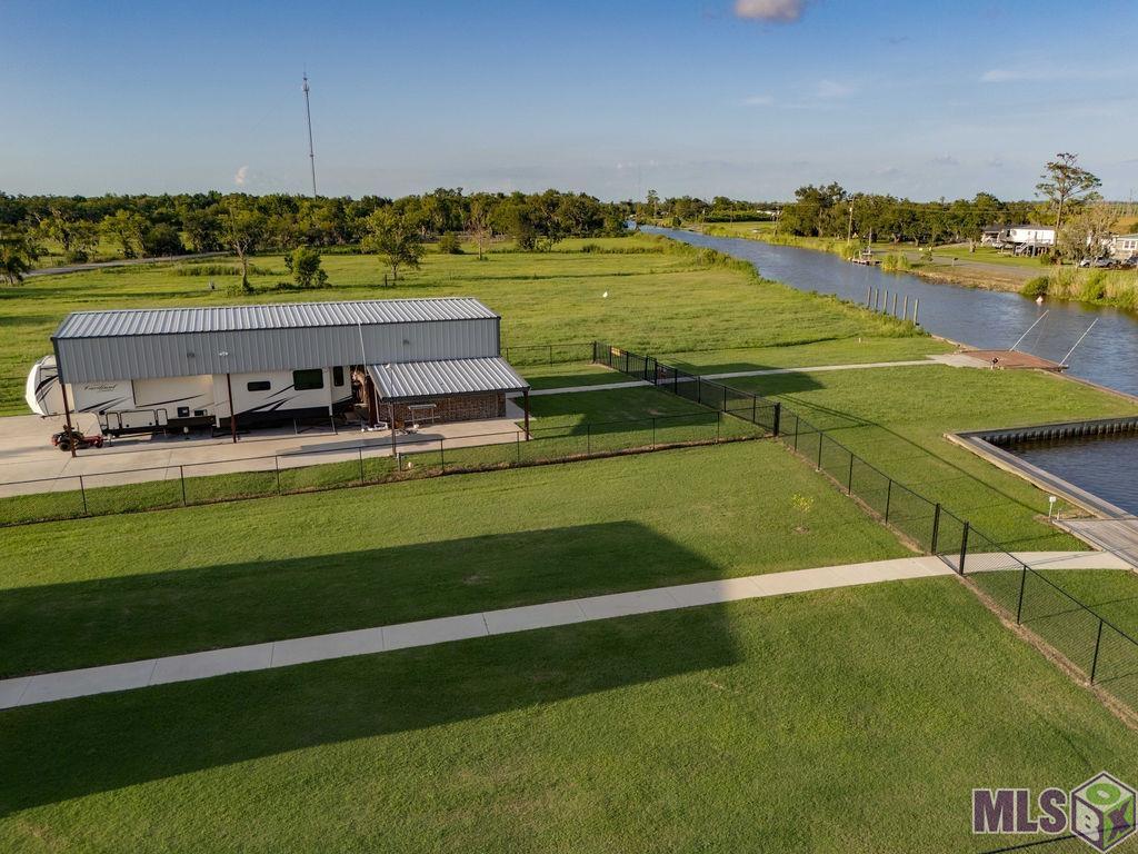 1721 Dr Beatrous Road Theriot, LA 70397 - Photo 16 of 40