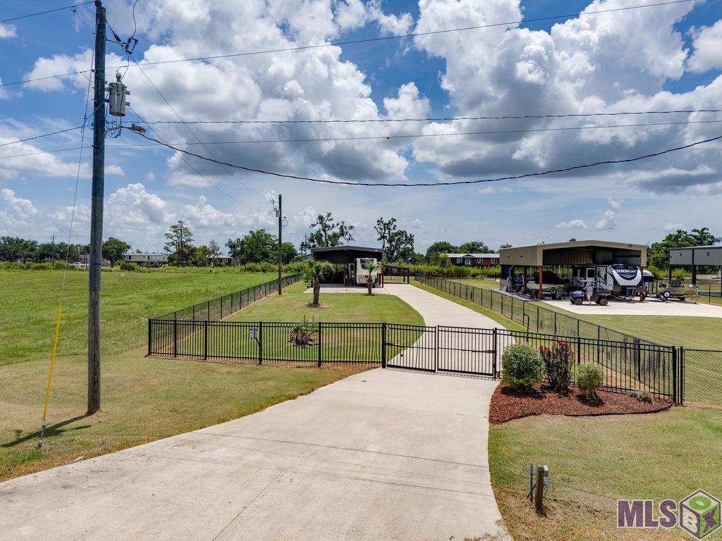 1721 Dr Beatrous Road Theriot, LA 70397 - Photo 29 of 40