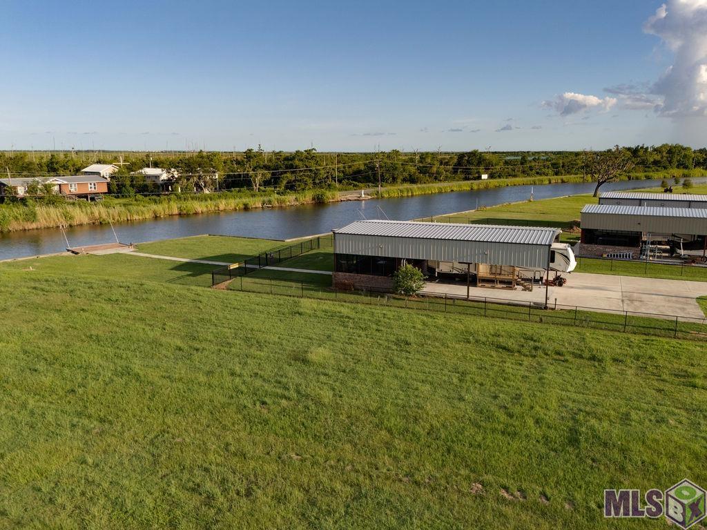 1721 Dr Beatrous Road Theriot, LA 70397 - Photo 31 of 40