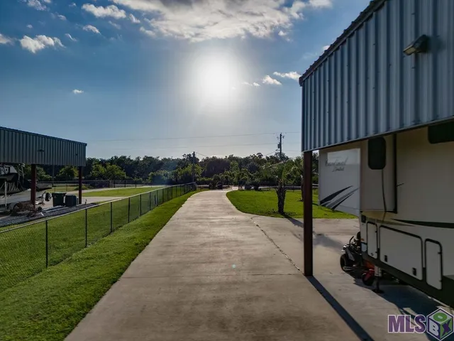 $279,900 | 1721 Dr Beatrous Road, Theriot, LA 70397