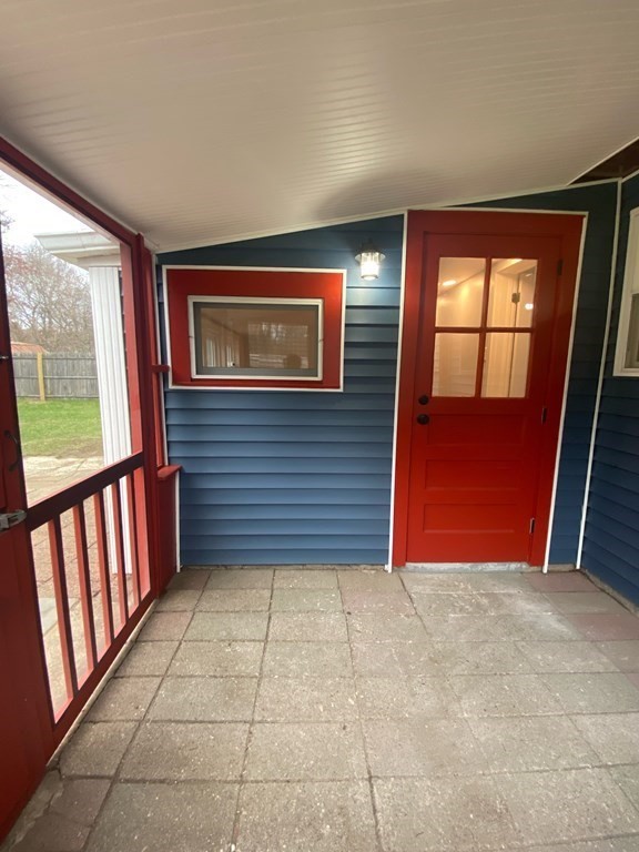 60 Corcoran Boulevard Springfield, MA 01118 - Photo 25 of 30 a view of entryway