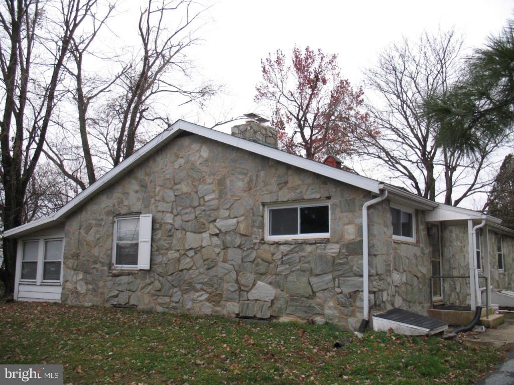 601 Centerville Road Lancaster, PA 17601 - Photo 3 of 14 Gallery Image 3