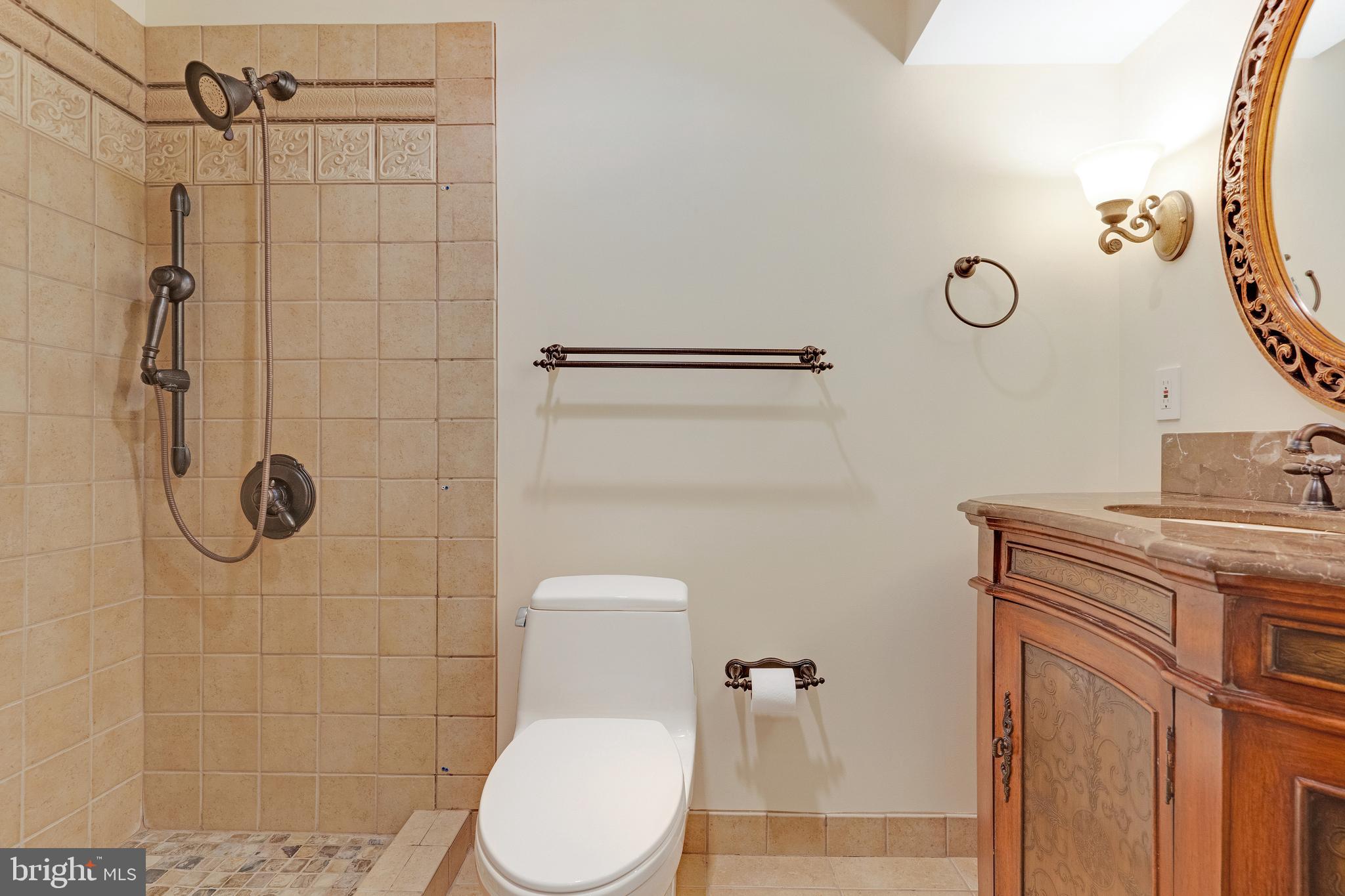 11402 Hollow Timber Way Reston, VA 20194 - Photo 21 of 23 Third full bathroom