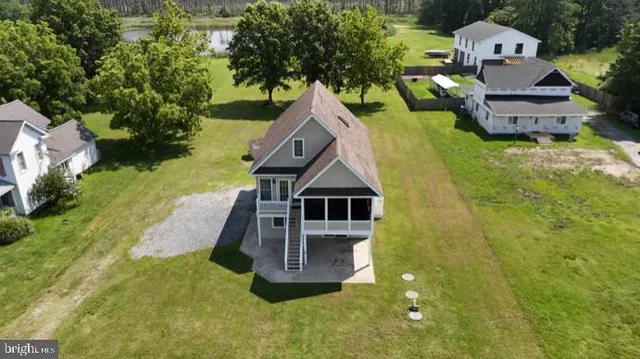 $389,999 | 2603 Hoopers Island Road, Fishing Creek, MD 21634