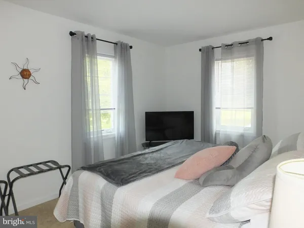 $389,999 | 2603 Hoopers Island Road, Fishing Creek, MD 21634