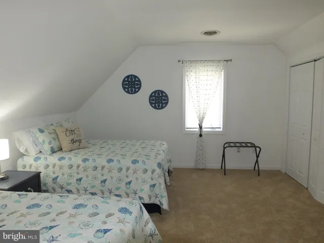 $389,999 | 2603 Hoopers Island Road, Fishing Creek, MD 21634