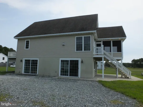 $389,999 | 2603 Hoopers Island Road, Fishing Creek, MD 21634